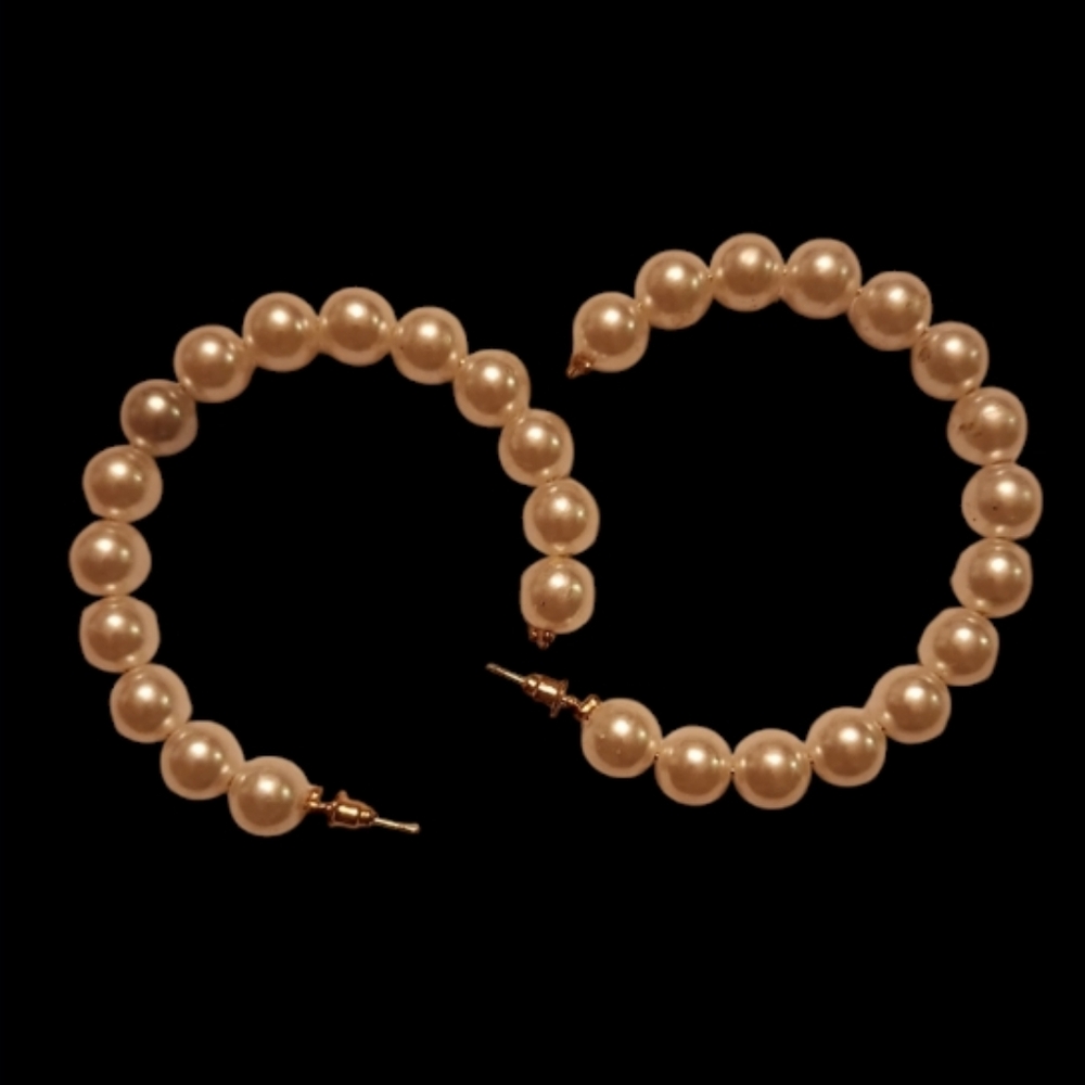 Large vintage fashion pearl hoops